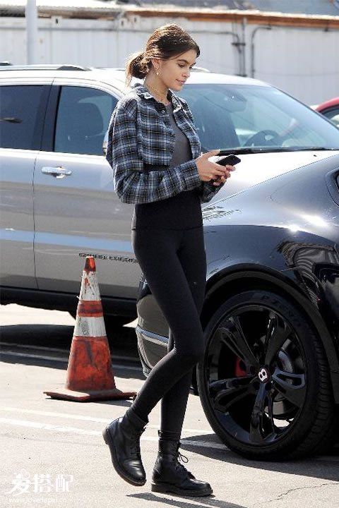 Leggings+踝靴,早春最舒适优雅的搭配就是它!