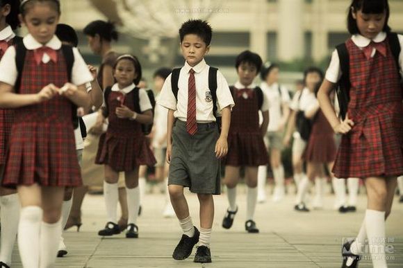 别扮成熟了，现在都流行小学生穿法