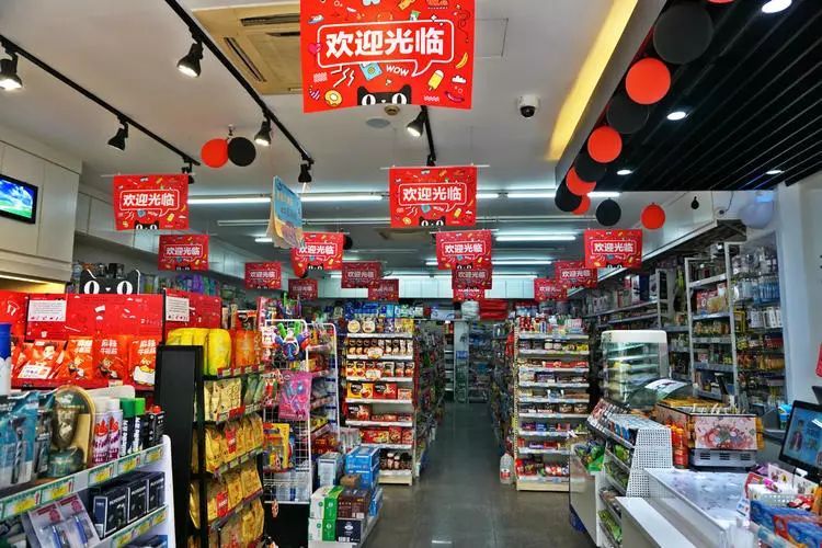 阿里、京东开起了便利店,都打算怎样开?屋顶秧田工装